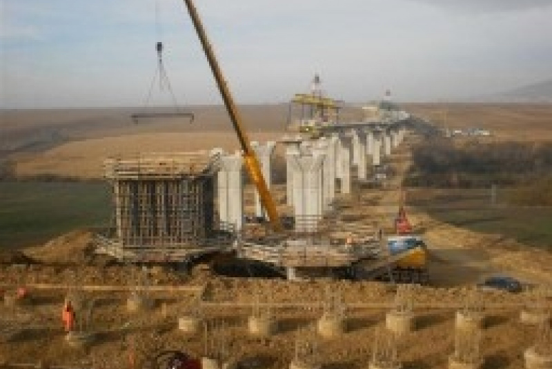 Referencie / Rýchlostná cesta R1 Nitra - Selenec - Beladice, 200